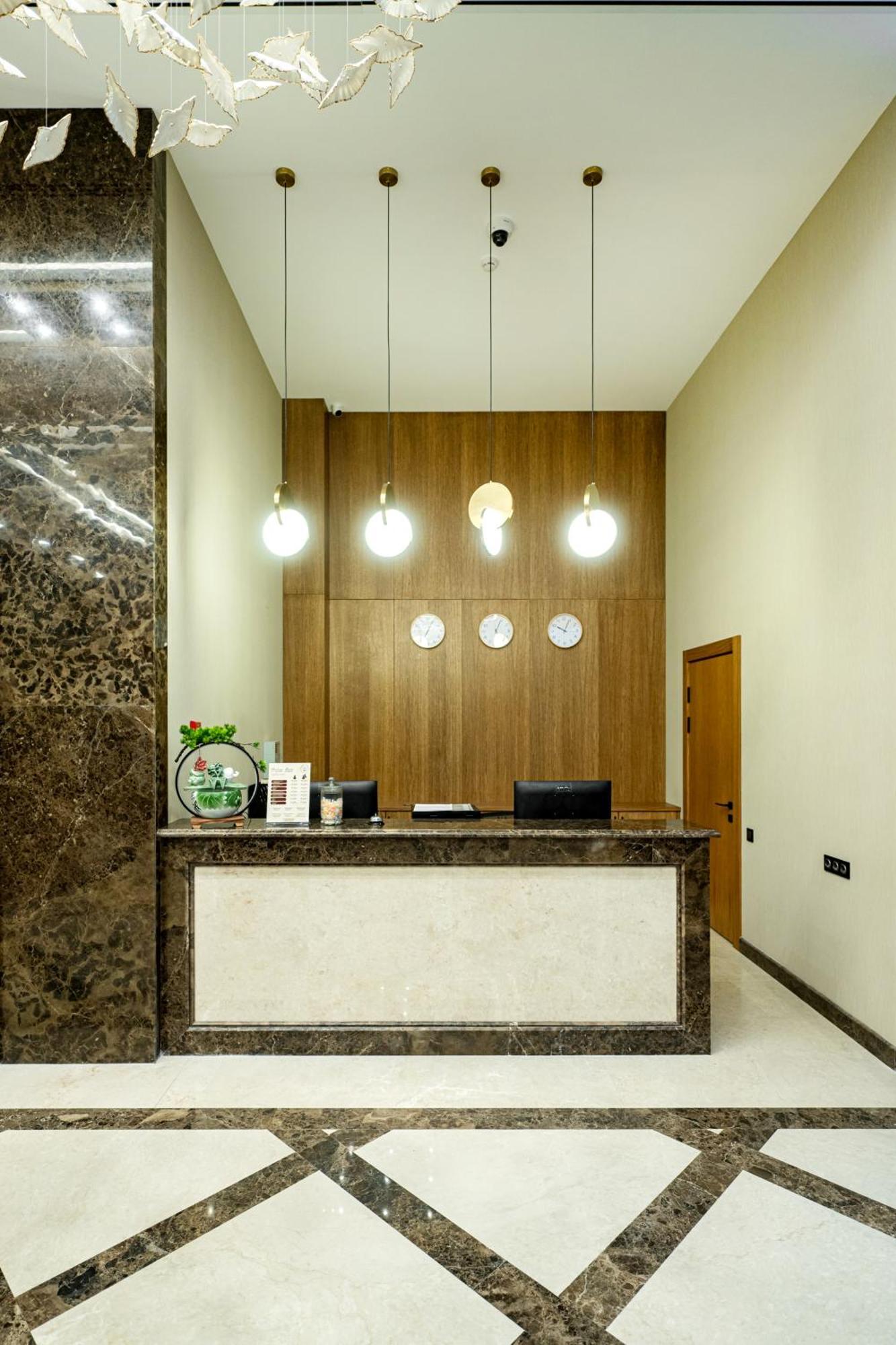 Mardan Hotel Sjymkent Exteriör bild
