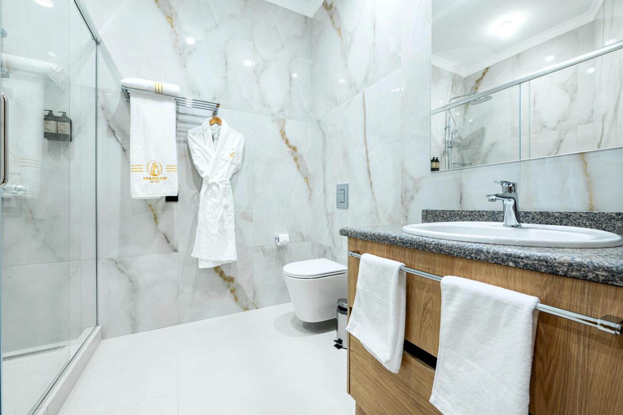 Mardan Hotel Sjymkent Exteriör bild